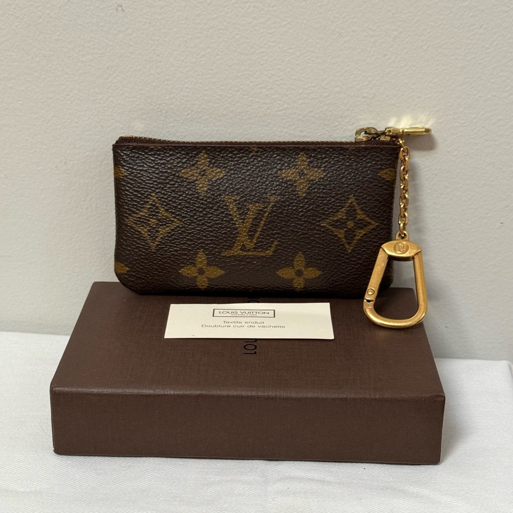 Auth LOUIS VUITTON Monogram Pochette Cles Coin Purse / Key Pouch